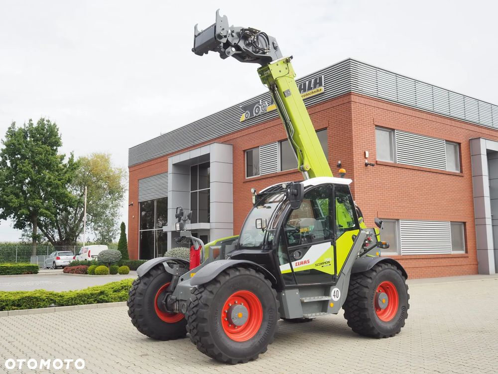 Claas Scorpion 756 VARIPOWER PLUS - 8