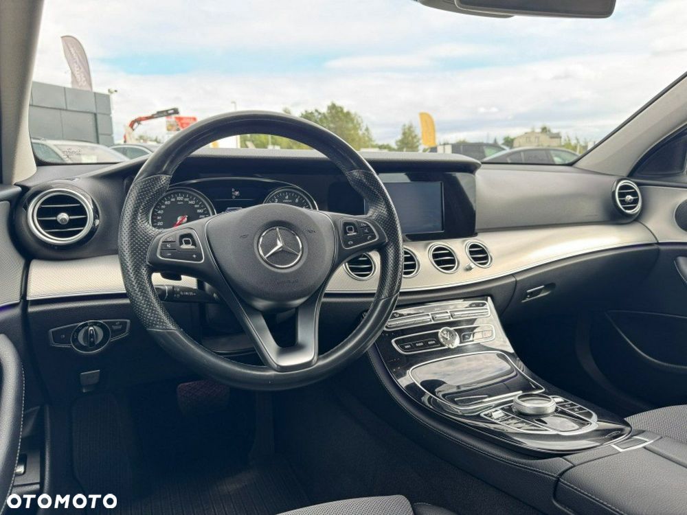 Mercedes-Benz Klasa E 200 T 7G-TRONIC Avantgarde - 14