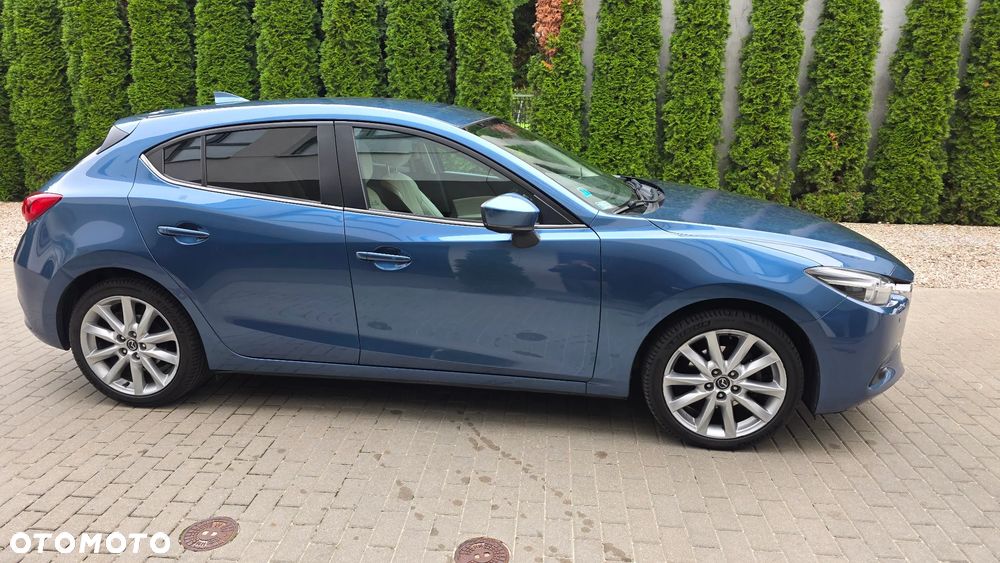 Mazda 3 2016 photo 3