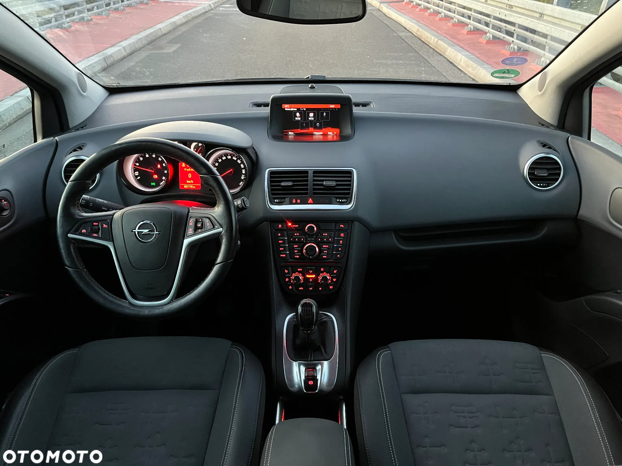 Opel Meriva 1.4 T Cosmo - 14