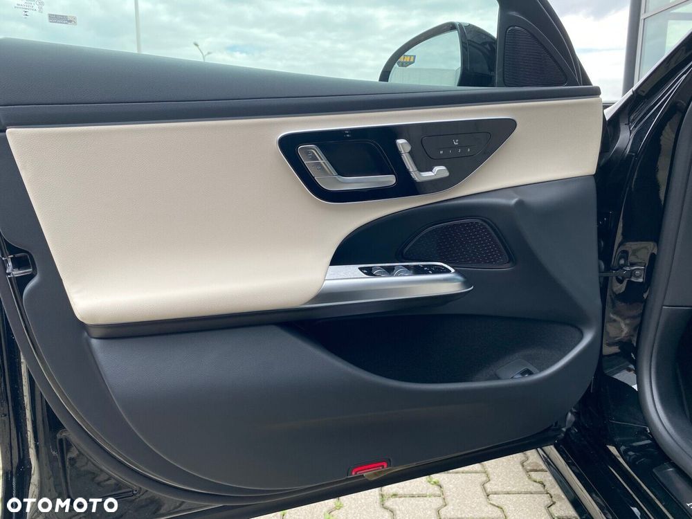 Mercedes-Benz Klasa E - 9