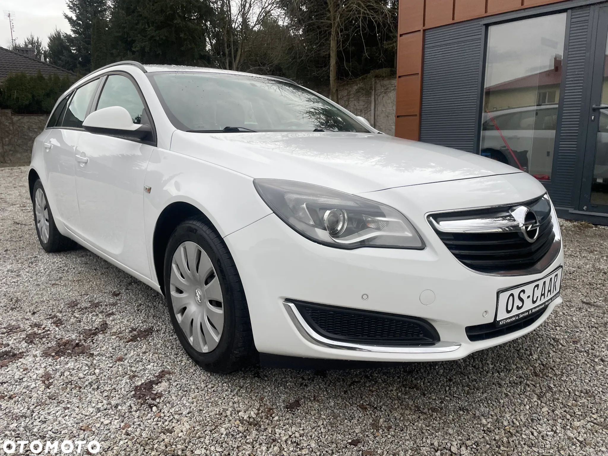 Opel Insignia - 1