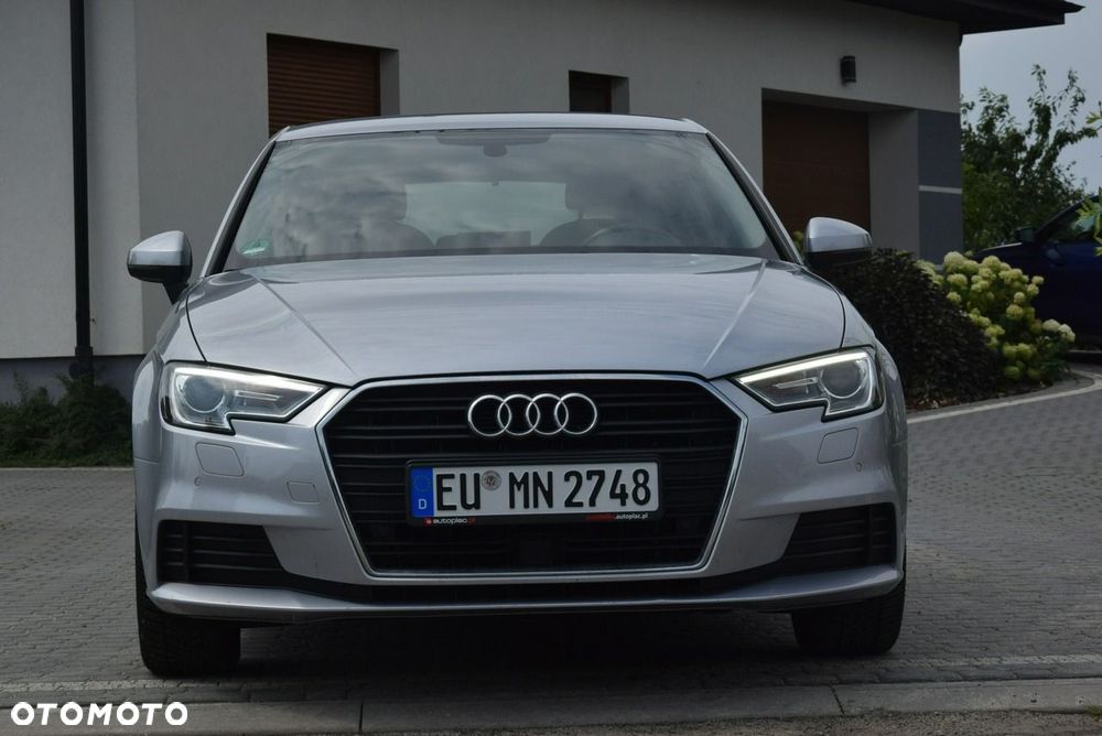 Audi A3 Sportback 1.0 TFSI design - 3