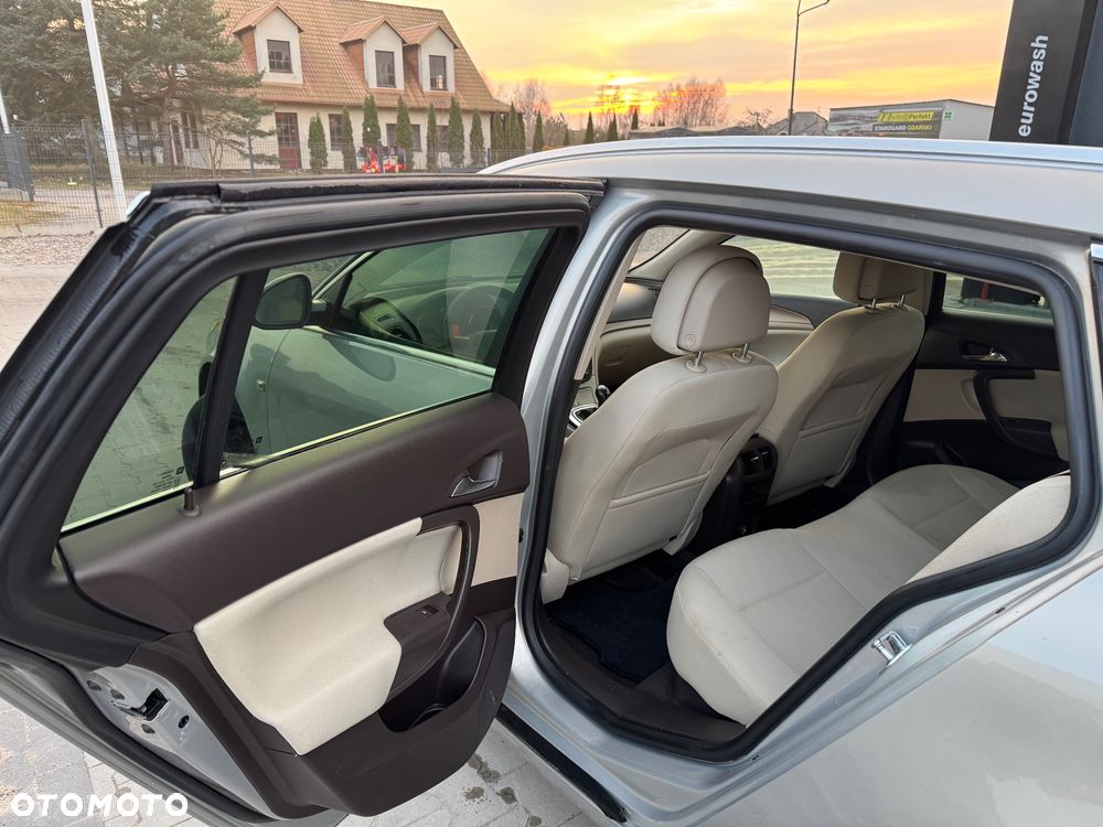 Opel Insignia 2.0 CDTI Cosmo - 13