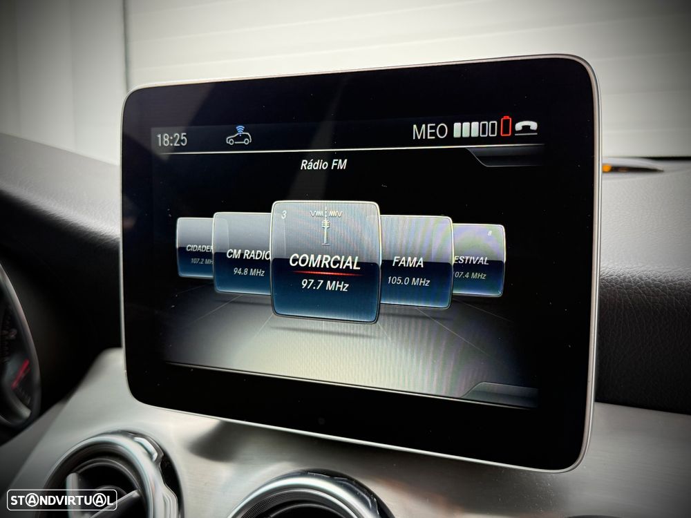 Mercedes-Benz GLA 180 d AMG Line - 24