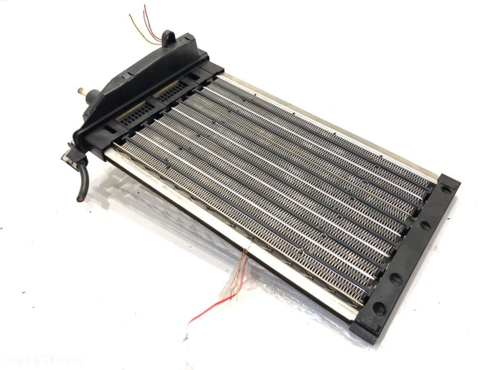 NAGRZEWNICA ELEKTRYCZNA - 70.00 PLN - BMW 3 (E90) 2004 - 2012 320 d 110 kW [150 KM] olej napędowy - 2