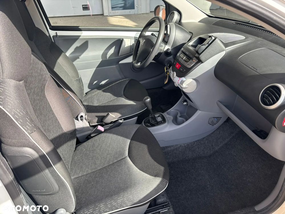 Peugeot 107 70 Filou - 15