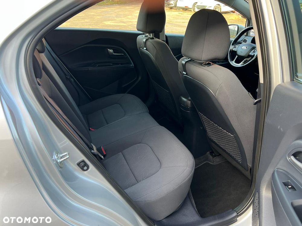 Kia Rio 1.4 CRDI Spirit - 22