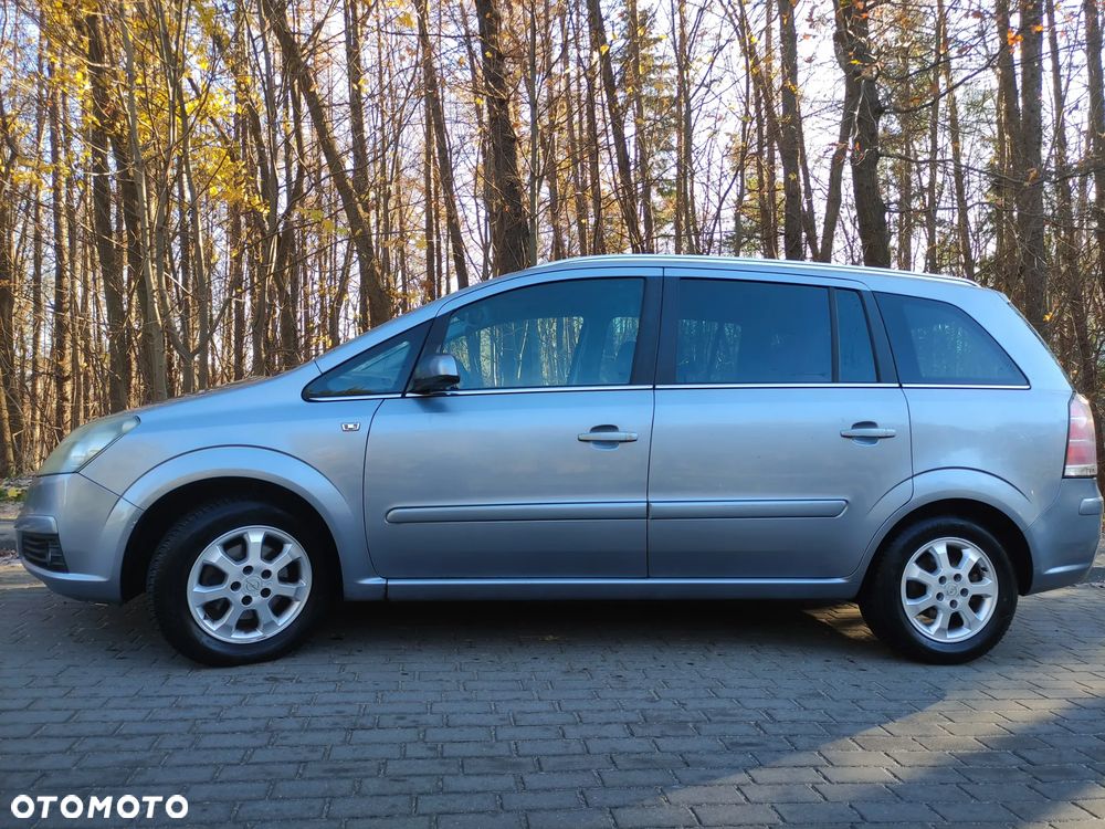 Opel Zafira 1.6 - 4