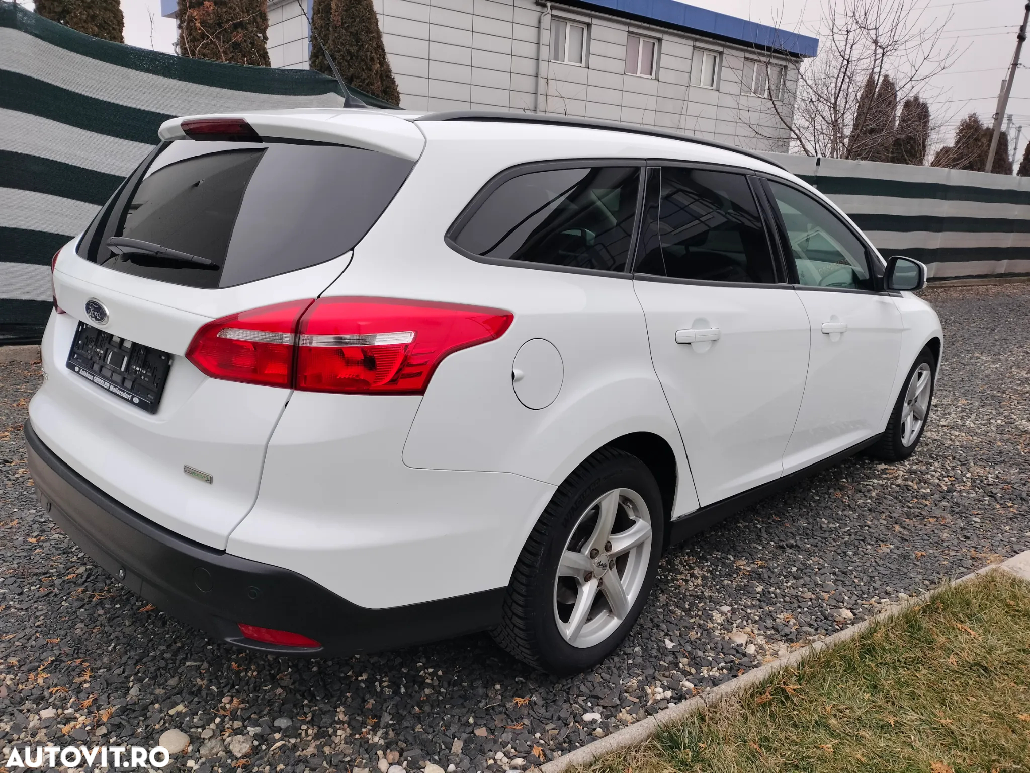 Ford Focus Turnier 1.0 EcoBoost Start-Stopp-System ACTIVE - 21