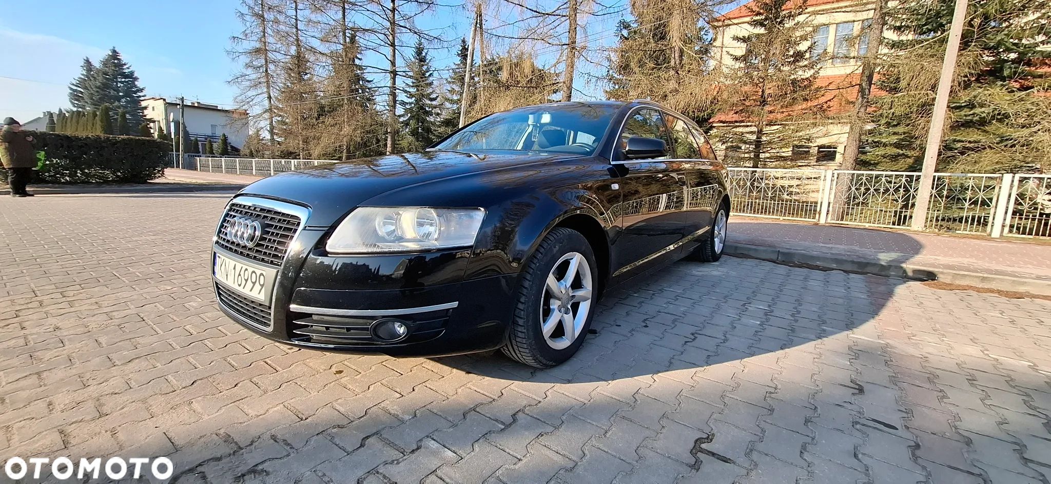 Audi A6 2.4 - 1