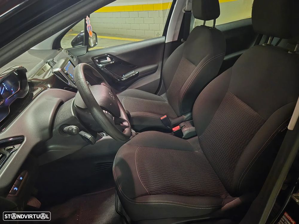 Peugeot 208 1.5 BlueHDi Active Pack - 31