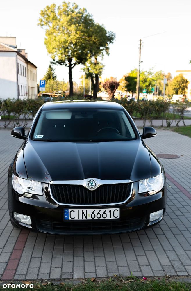 Skoda Superb 1.4 TSI Active - 1