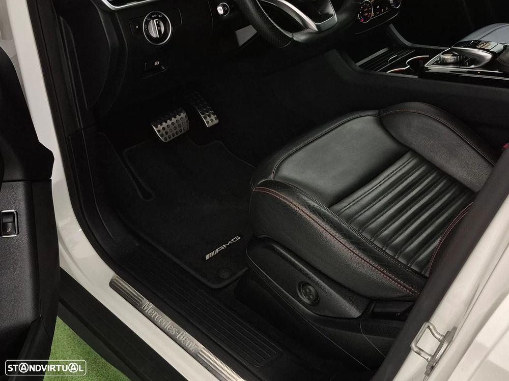 Mercedes-Benz GLE 350 d 4Matic 9G-TRONIC AMG Line - 32