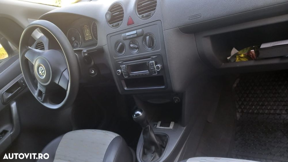 Volkswagen Caddy - 3