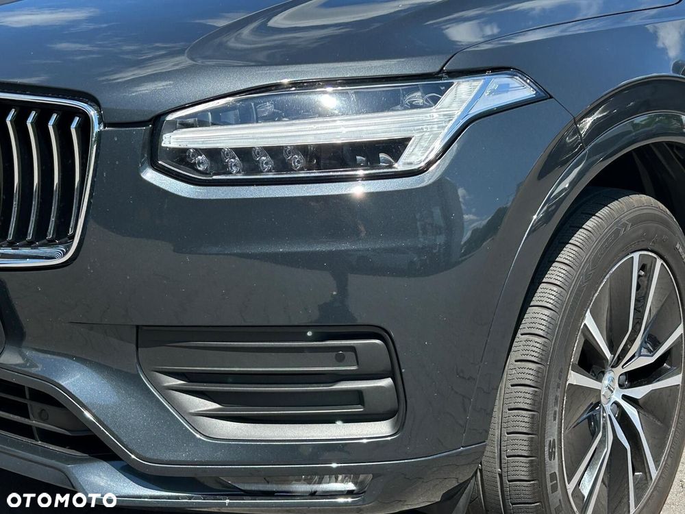 Volvo XC 90 B5 D AWD Momentum Pro - 32