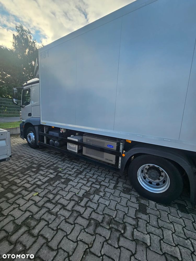 Mercedes-Benz Actros - 5