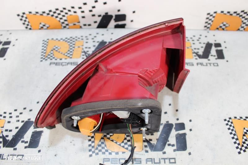 Farolim Direito Seat Altea Xl (5P5, 5P8)  Farolim Direito Do Chassi Se - 7