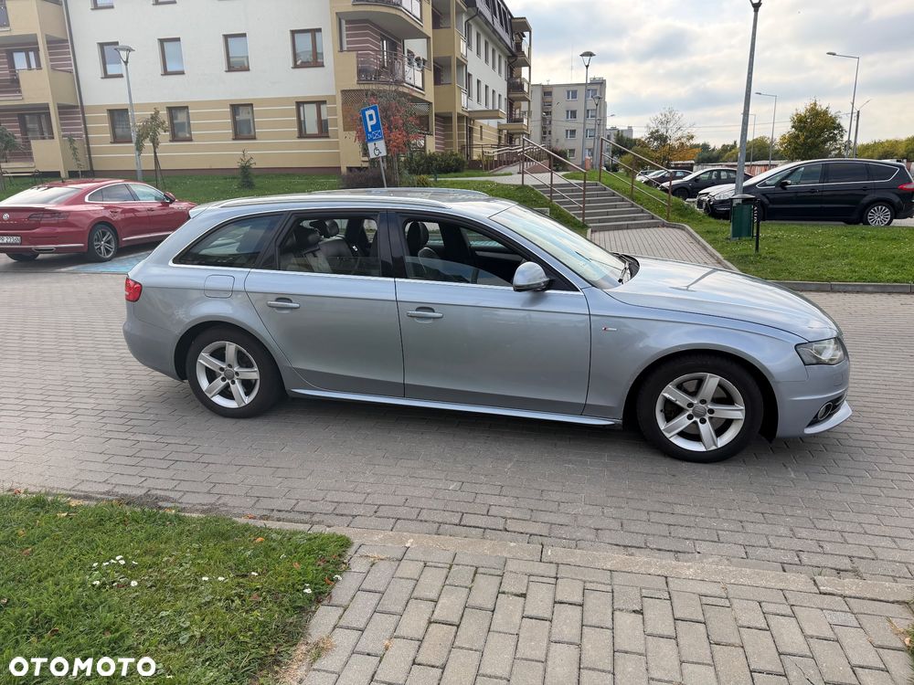 Audi A4 Avant 2009 photo 3