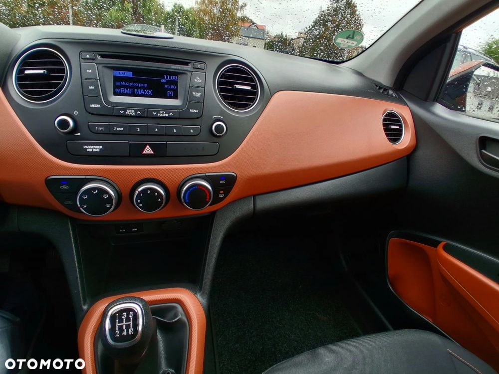 Hyundai i10 1.0 BlueDrive Comfort - 17