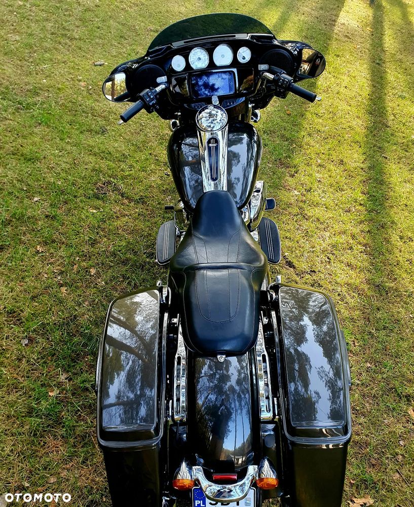 Harley-Davidson Touring Street Glide - 10