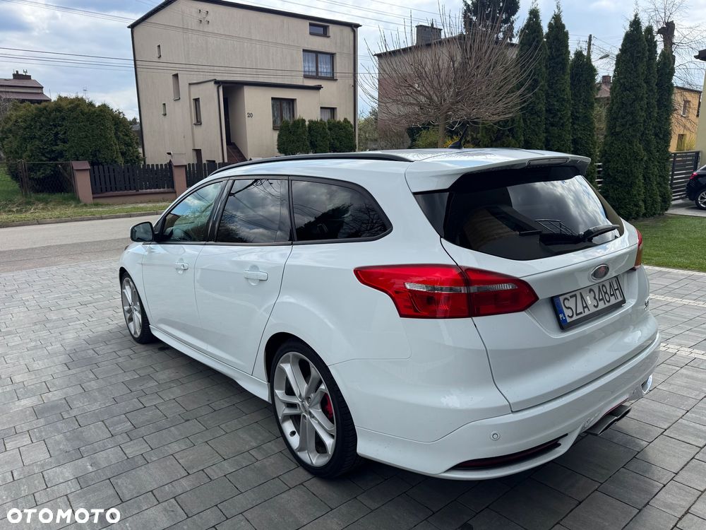 Ford Focus 2.0 TDCi ST - 7