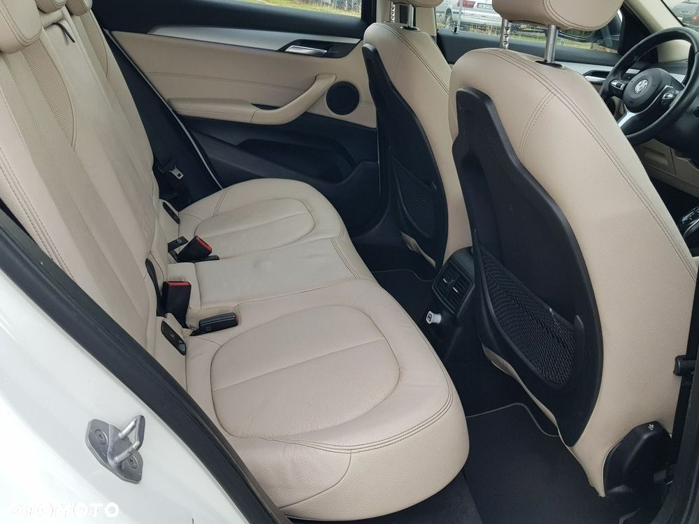 BMW X2 sDrive18d Advantage - 14