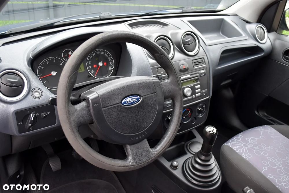 Ford Fiesta 1.4 Black Magic - 26