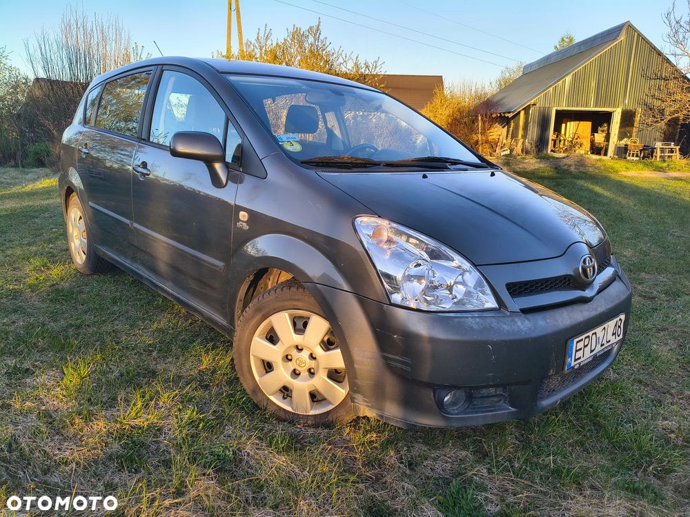 Toyota Corolla Verso 2.0 D-4D Sol 7os - 24