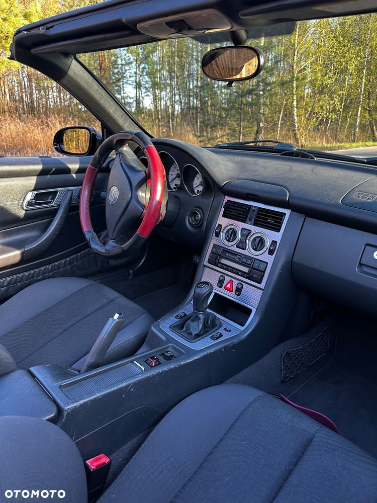 Mercedes-Benz SLK - 12