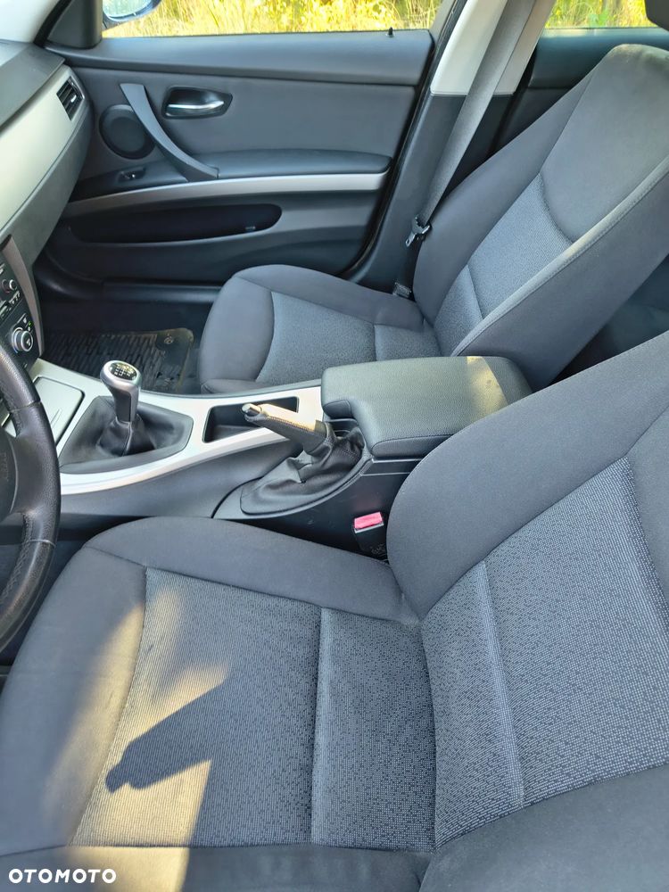 BMW Seria 3 - 15