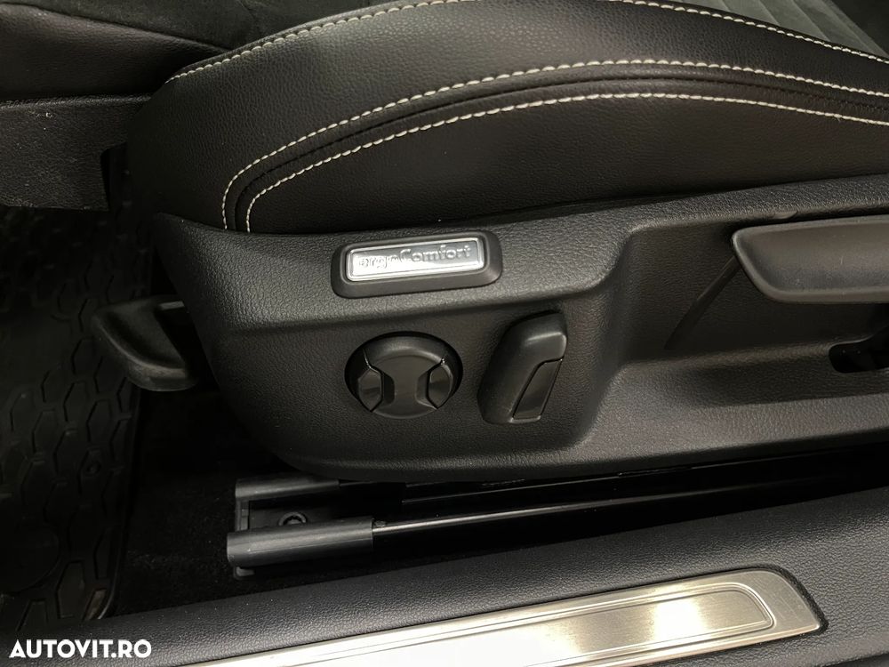 Volkswagen Passat 2.0 TSI ACT OPF DSG Highline - 23