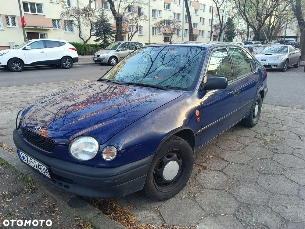 Toyota Corolla 1.4 Terra1 - 3