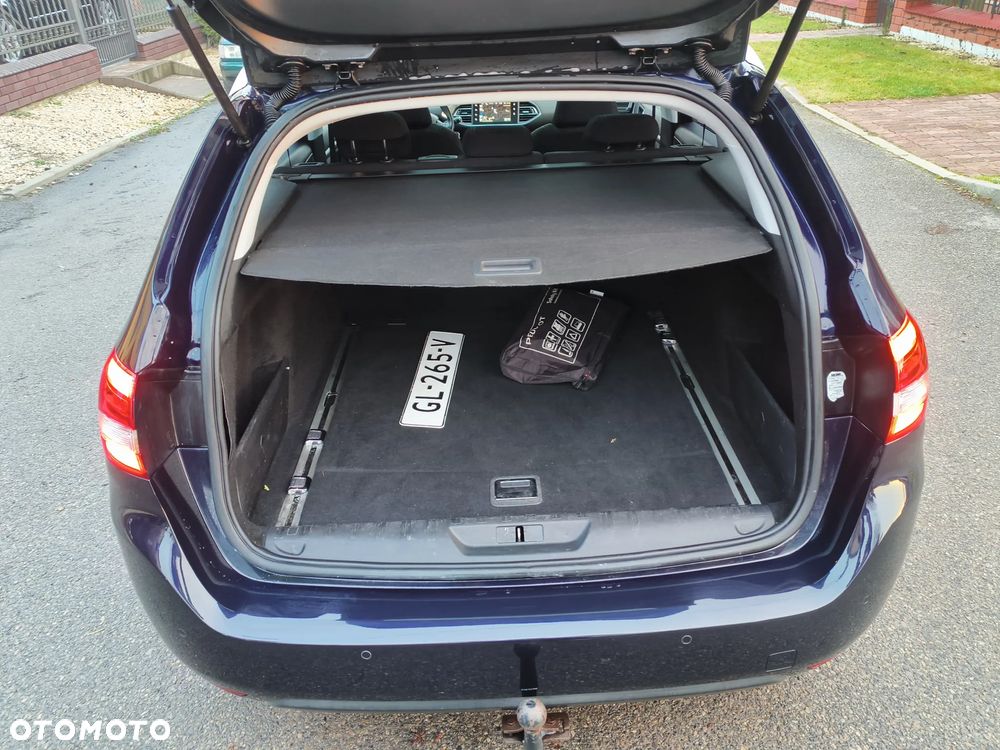 Peugeot 308 BlueHDi 120 EAT6 Stop & Start Allure - 11