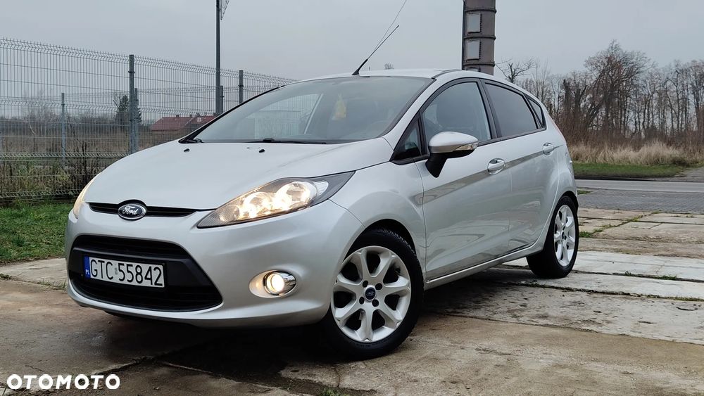 Ford Fiesta 1.6 TDCi Individual - 1