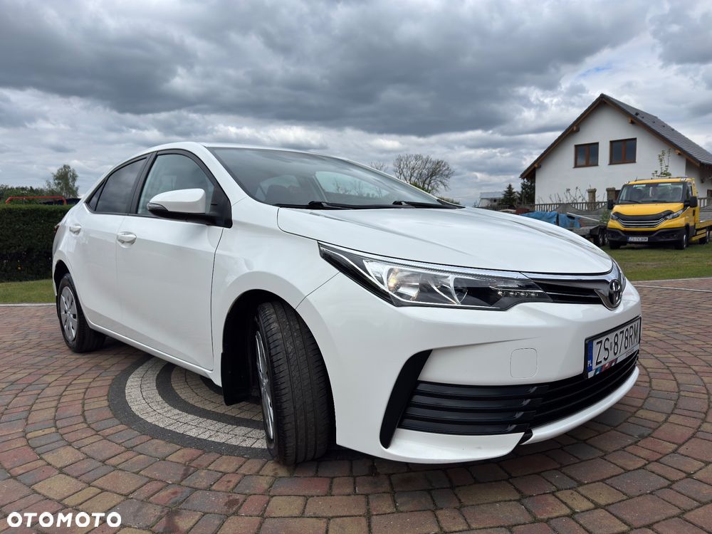Toyota Corolla 1.4 D-4D Active EU6 - 9