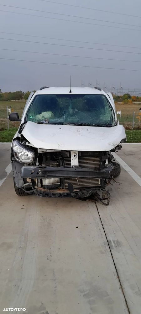 Dezmembram Dacia Lodgy 1.5 dCi - 6