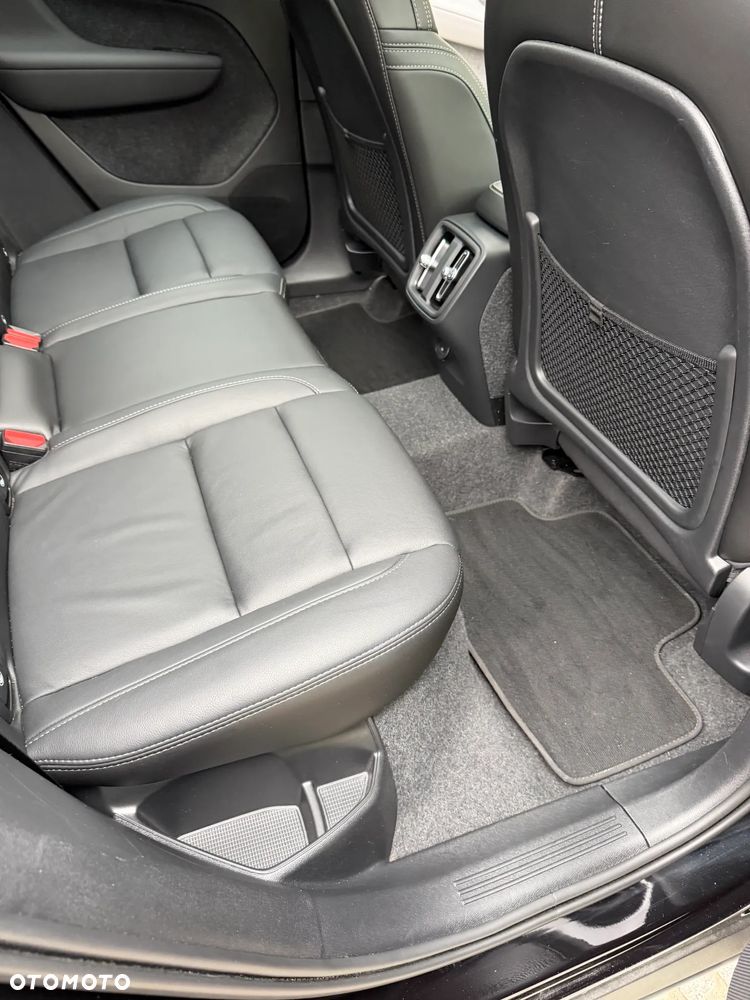 Volvo XC 40 - 20