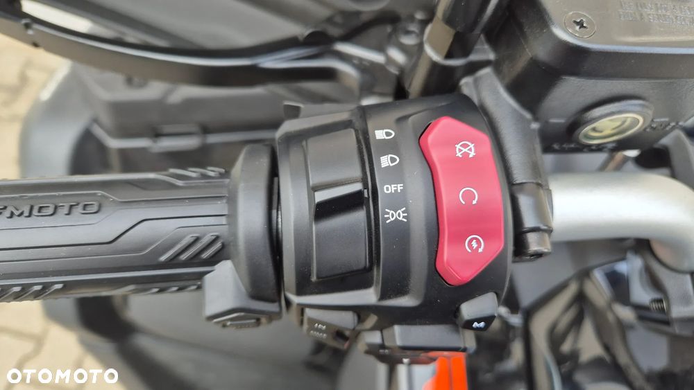CFMoto CForce - 21