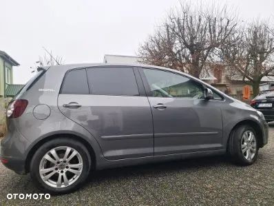 Volkswagen Golf Plus - 10