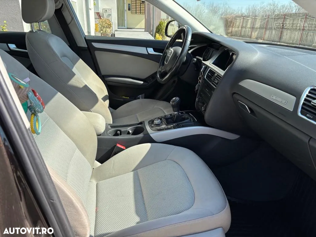 Audi A4 Allroad 2.0 TDI Quattro - 8