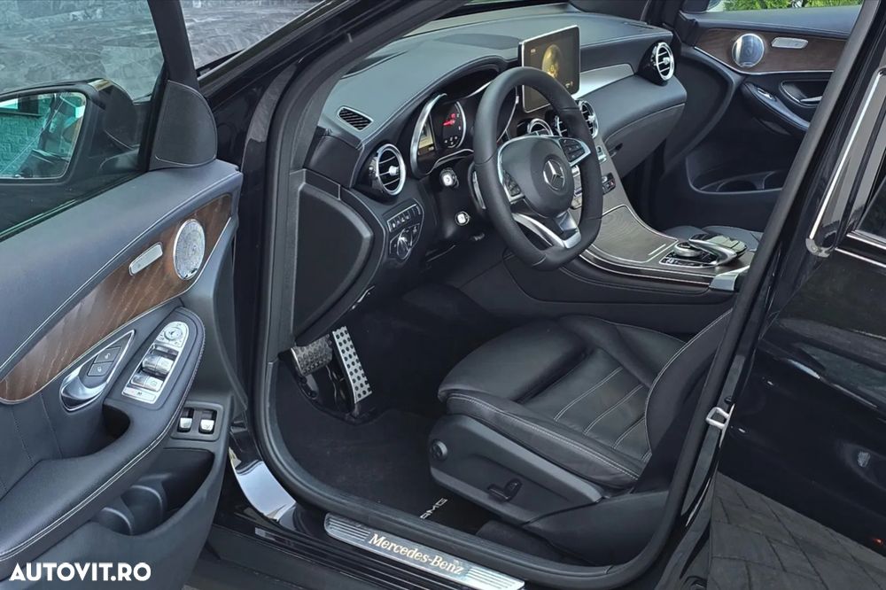 Mercedes-Benz GLC 220 d 4MATIC 9G-TRONIC AMG Line - 10
