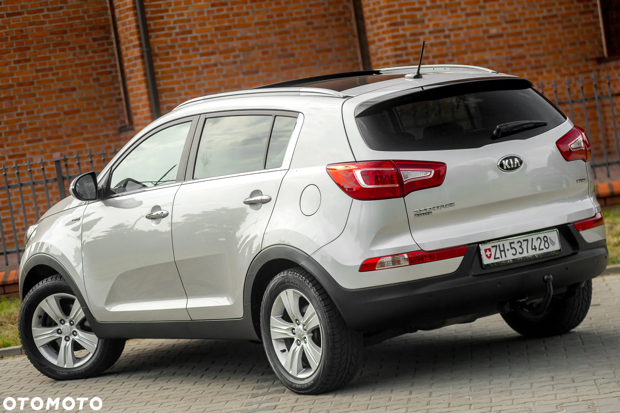 Kia Sportage 2.0 CRDI XL - 11