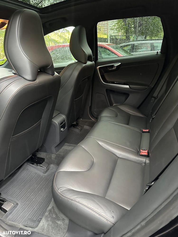 Volvo XC 60 D3 Inscription - 9
