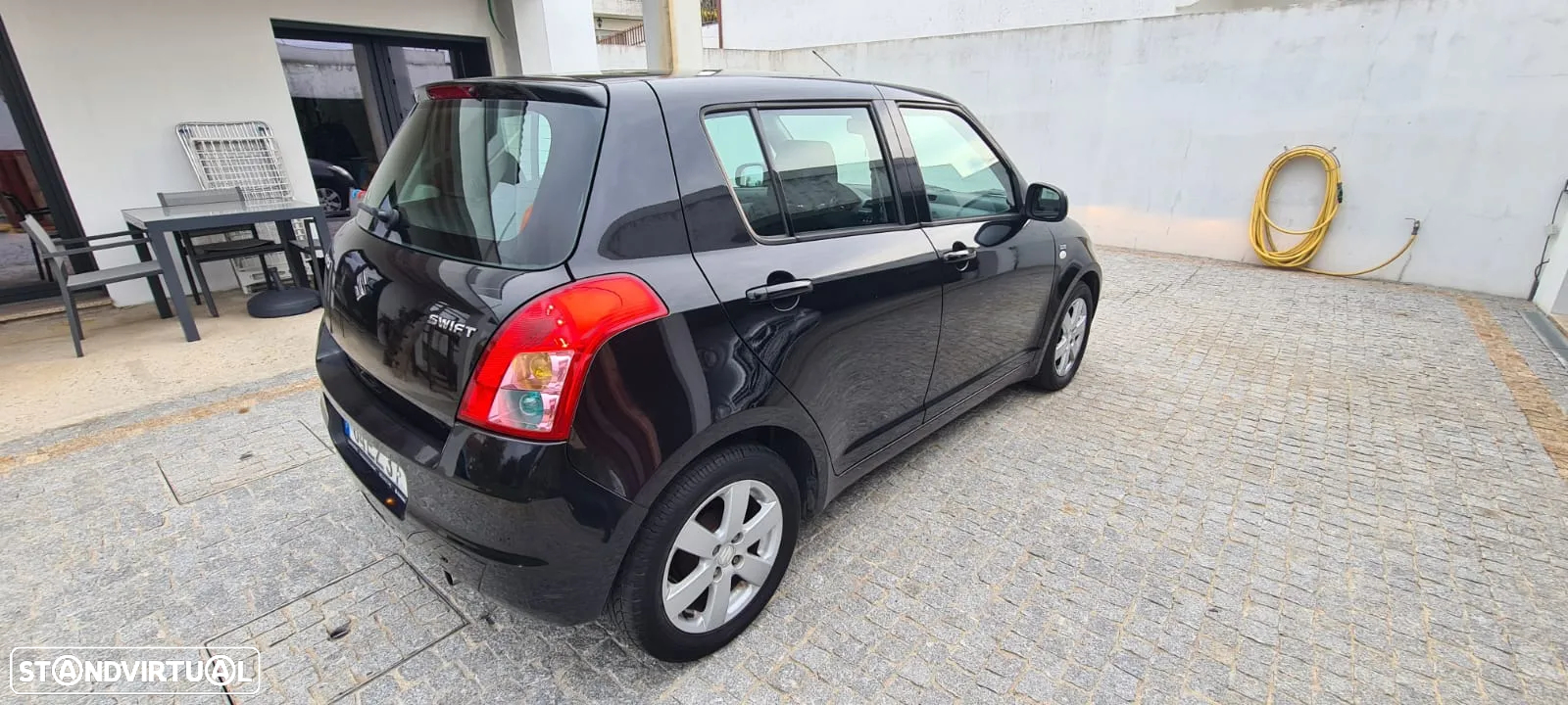 Suzuki Swift - 3