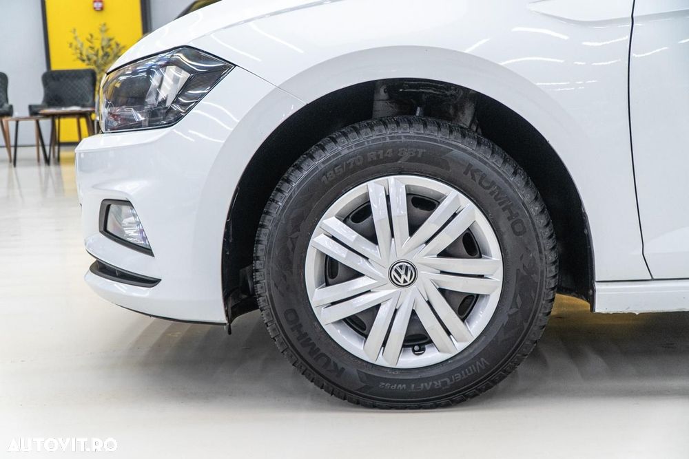 Volkswagen Polo 1.0 Comfortline - 37