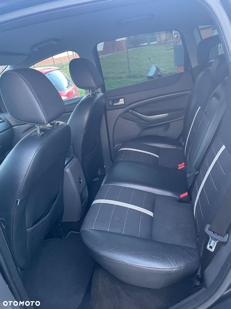 Ford Kuga 2.0 TDCi 4x4 Trend - 7