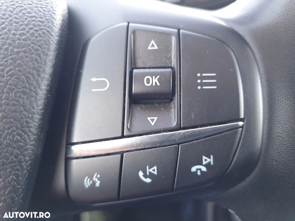 Ford Puma 1.0 EcoBoost MHEV Titanium X - 32