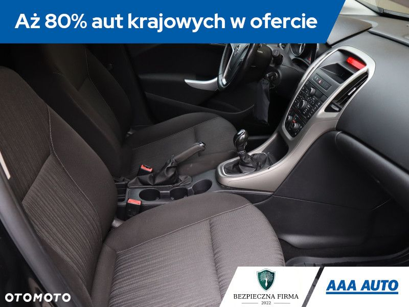 Opel Astra - 10