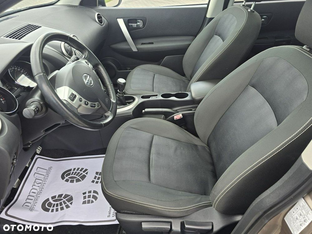 Nissan Qashqai+2 - 13